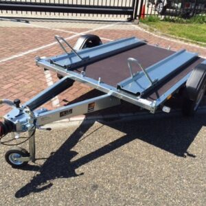 210 x 153 cm STLP Gebremster Motorradanhänger von Stema komplett mit Rampe.